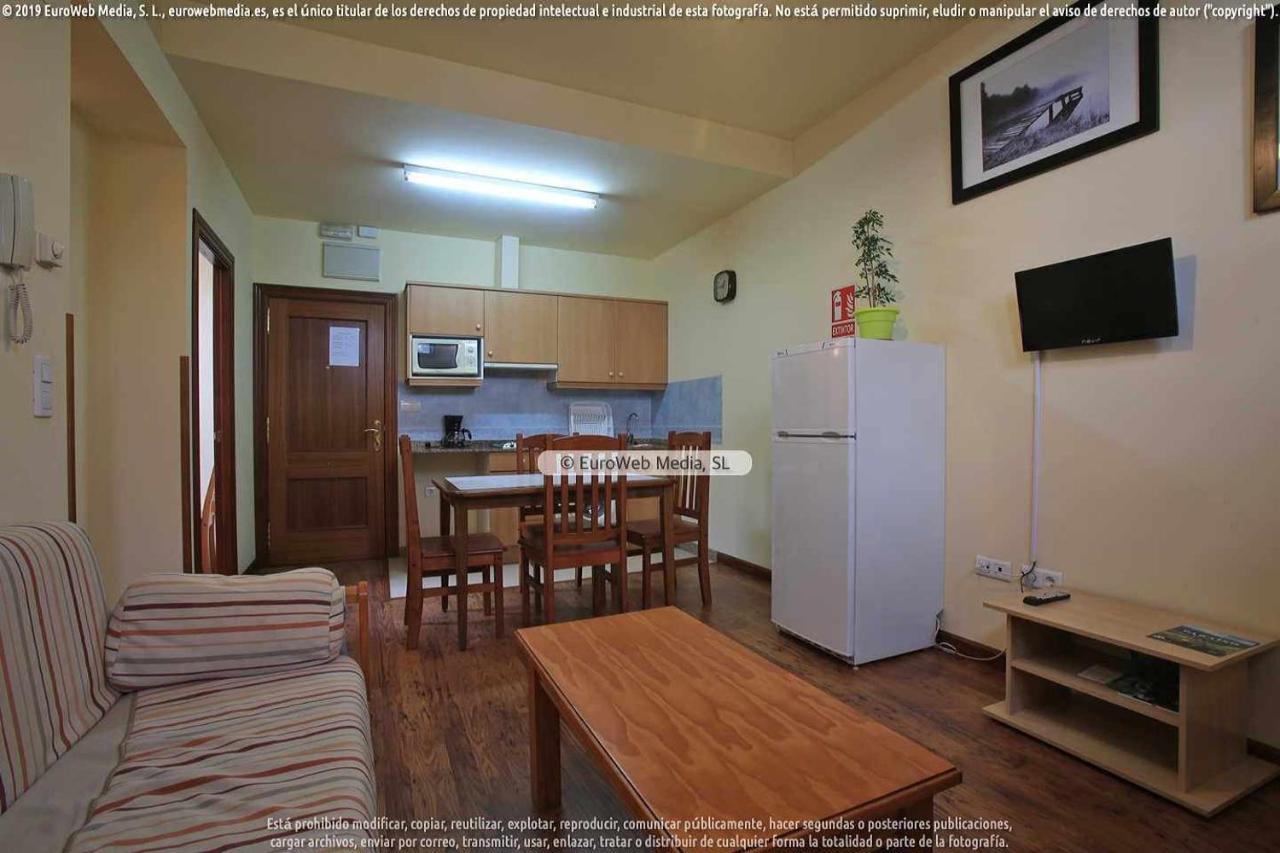 شقة Apartamento 4 Casa Graciano Onís المظهر الخارجي الصورة